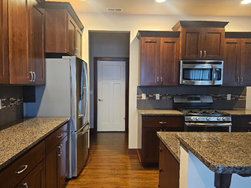 1114 145th Pl Sw - Photo 4 of 16