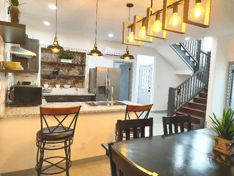 283 Berrydale Ave - Photo 5 of 16