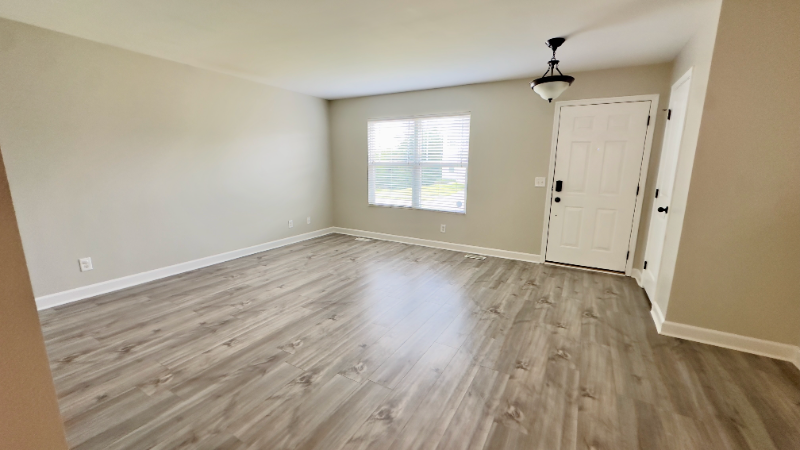 19404 X St - Photo 3 of 20