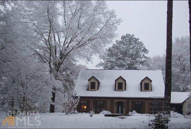 576 Dingler Rd - Photo 2 of 17