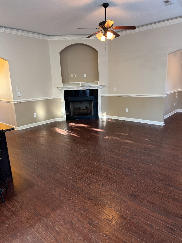 710 Grays Harbor Ct - Photo 3 of 18