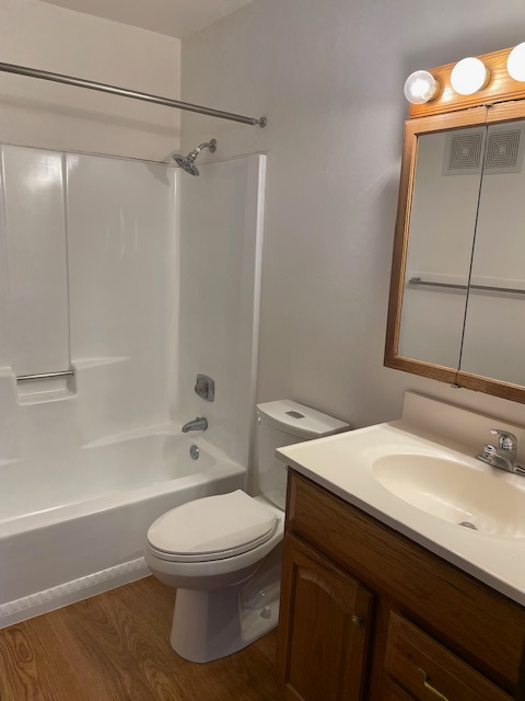 1400/1402 W. Jefferson St. #1400UNIT8 - Photo 4 of 10