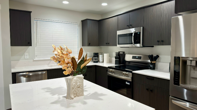 3926 W Tribute St - Photo 4 of 19