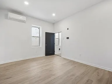 1500 W Tioga St, Philadelphia, Pa 19140, Usa #1 - Photo 2 of 14