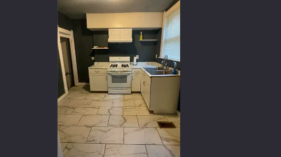 2242 Auburn Ave - Photo 6 of 20