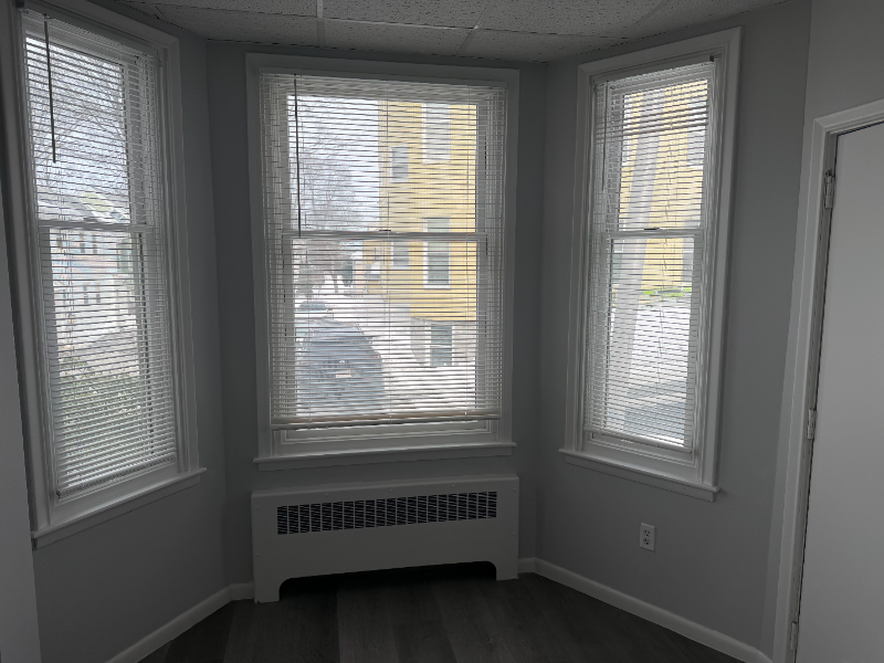 27 Bowdoin St #11 - Photo 4 of 10