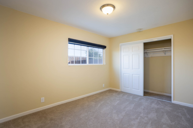 9503 Medina Dr - Photo 6 of 20