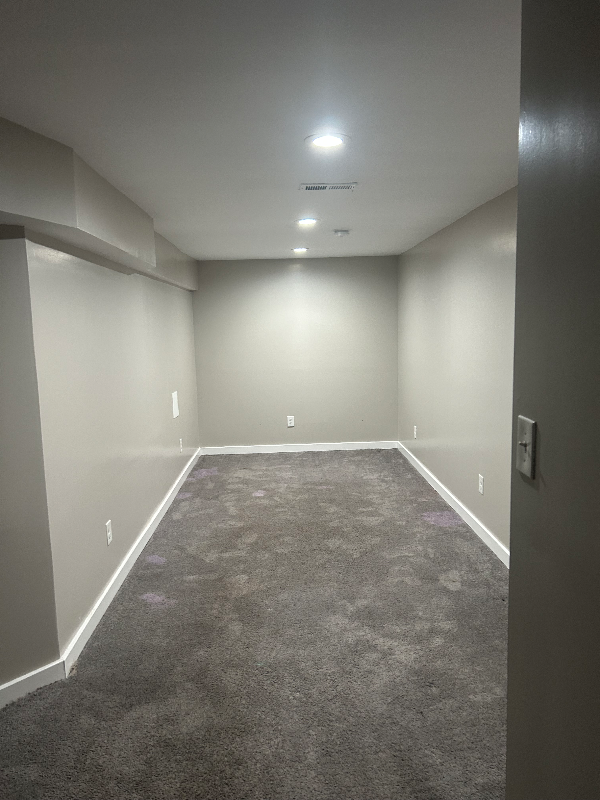 6317 N Norwood St - Photo 6 of 8