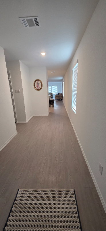 115 Kings Row Ln - Photo 2 of 16