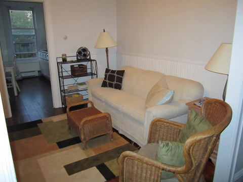 296 Pavonia Ave Apt 2 #2 - Photo 2 of 6