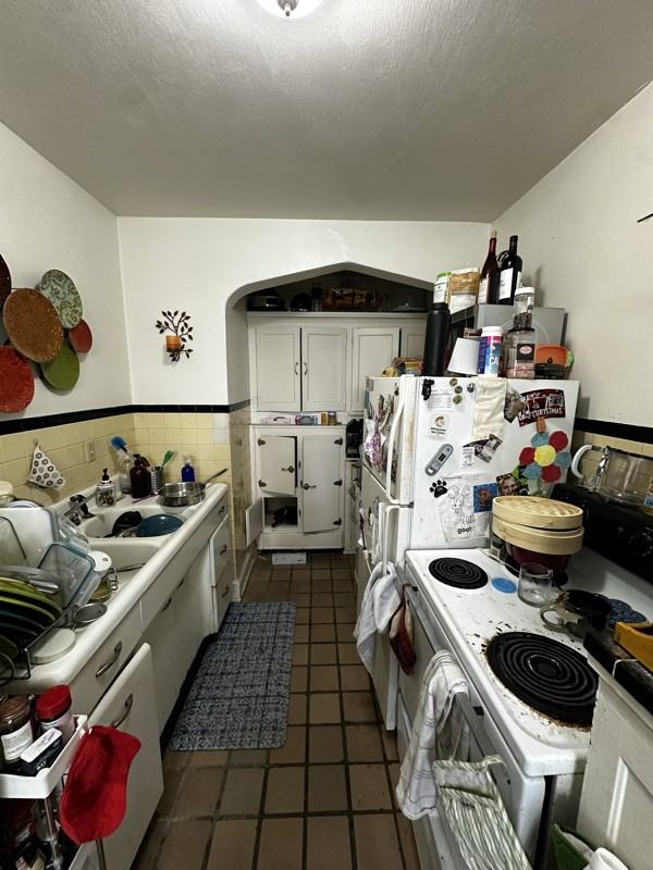 1700 E Chateau Pl #11 - Photo 3 of 6