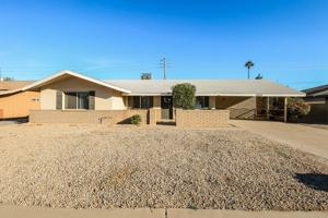 featured image of 3039 S Kenneth Pl