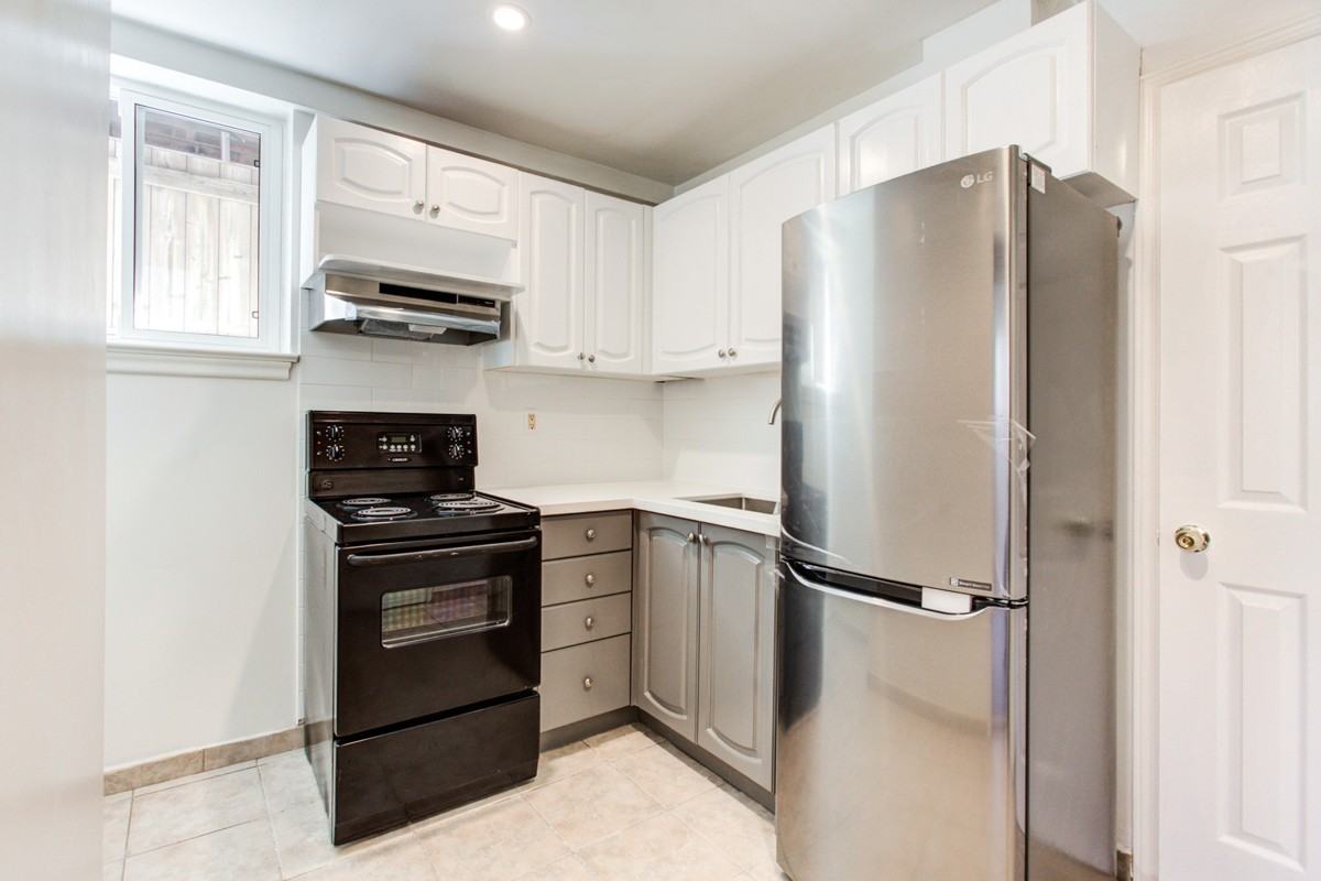 114 Nairn Avenue #5 - Photo 2 of 8