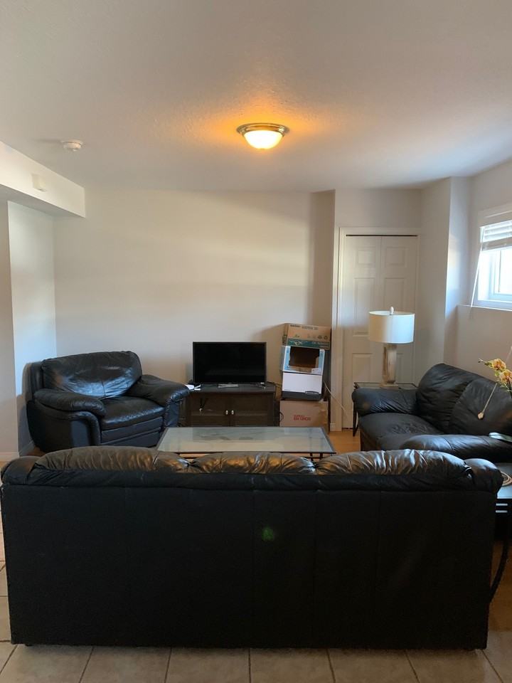 2 Borden Street - Photo 5 of 14