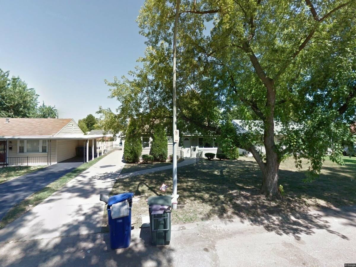 3741 Primm St - Photo 3 of 10