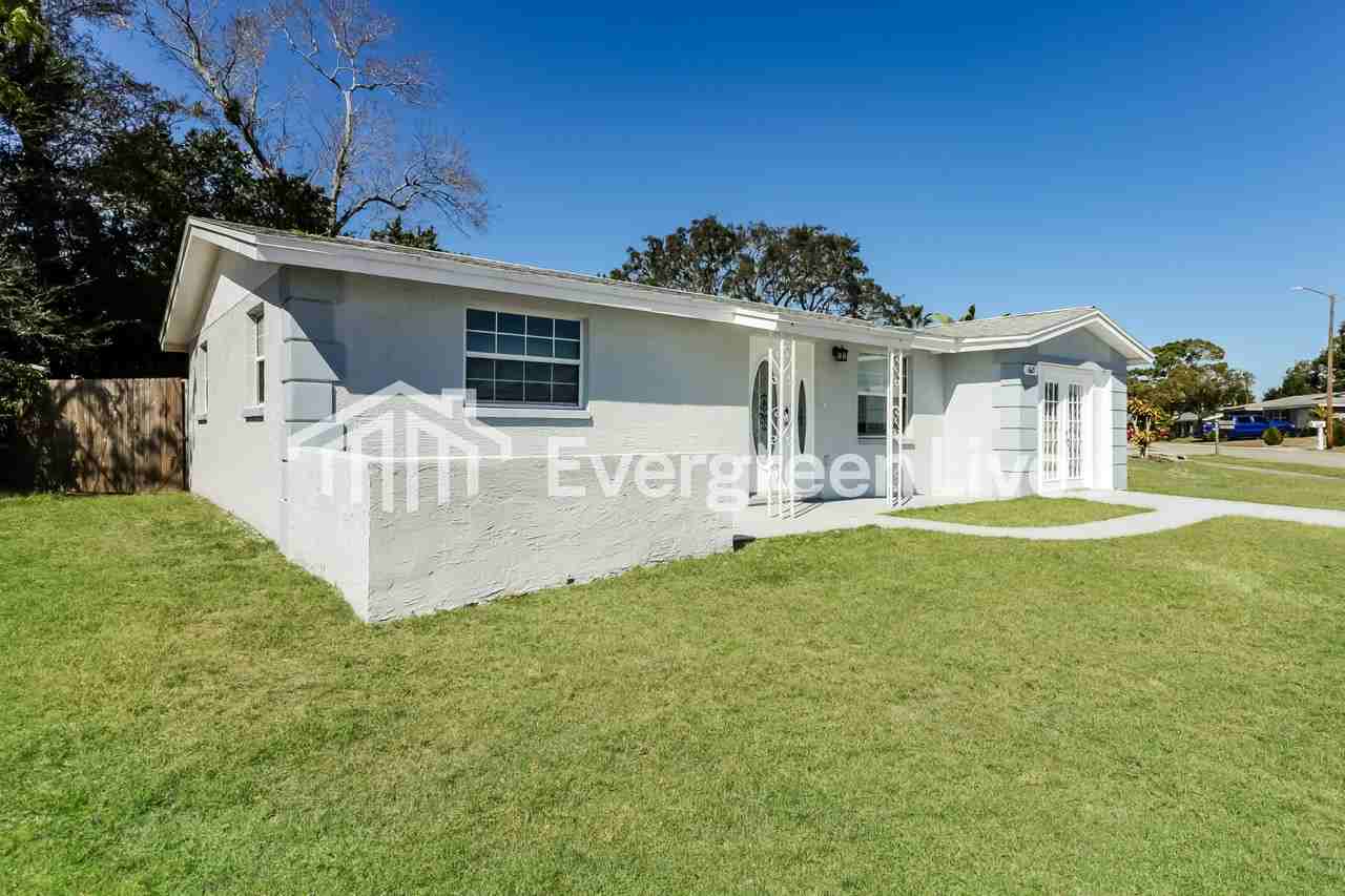 1621 Dander Dr - Photo 5 of 16