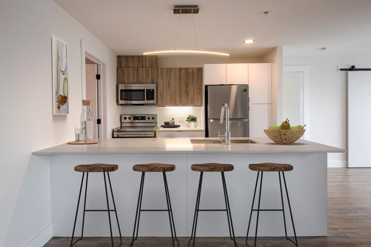 3075 Devonshire Avenue - Photo 2 of 50