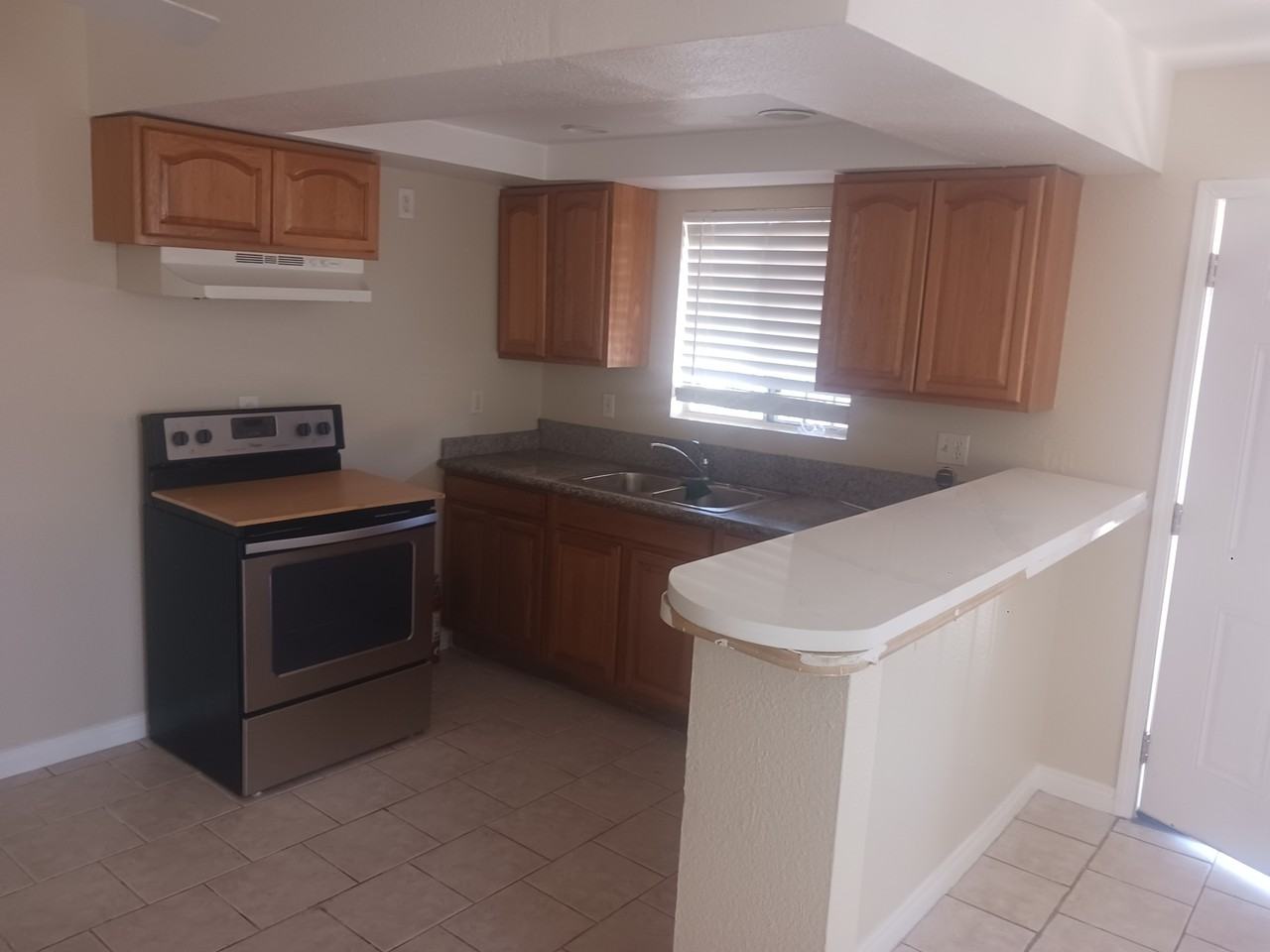 1220 N Lugo Ave #3C - Photo 2 of 5