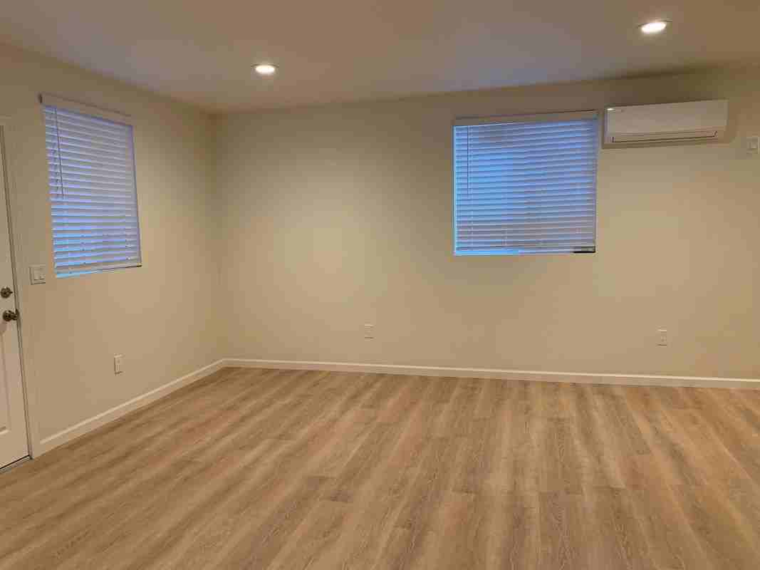 7847 Beck Ave - Photo 5 of 10