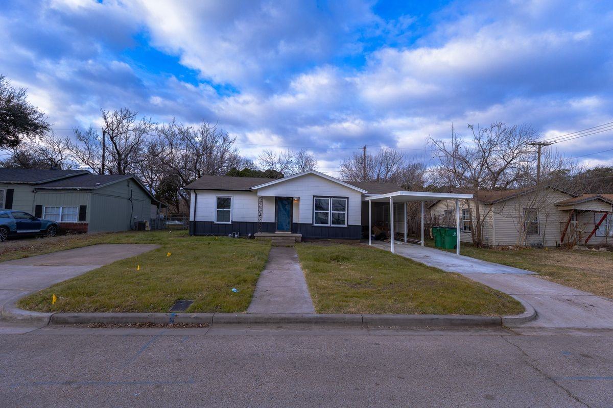 1105 Spring Branch St - Photo 2 of 13