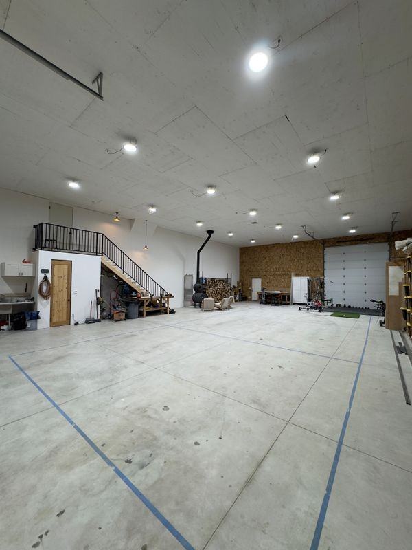 W Casberg Burroughs Rd - Photo 2 of 46