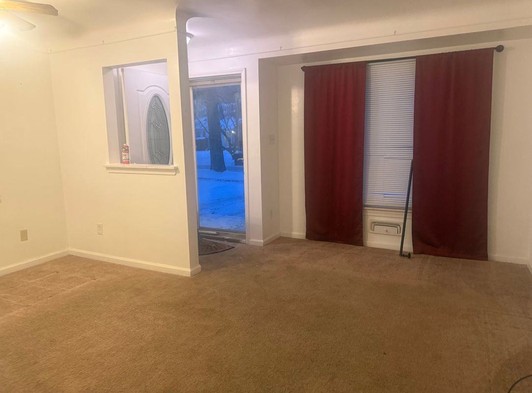 315 Biltmore St - Photo 4 of 14