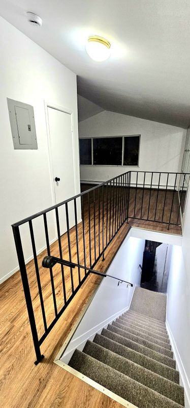 3607 Pratt Ave - Photo 5 of 11