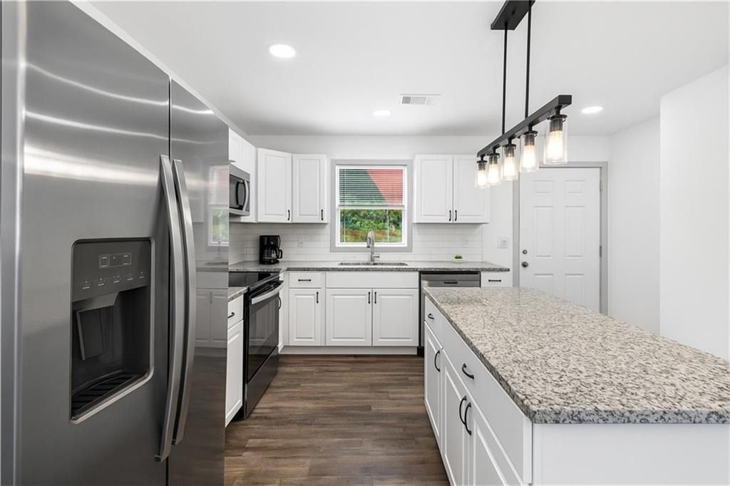 2178 Penelope St Nw - Photo 4 of 10