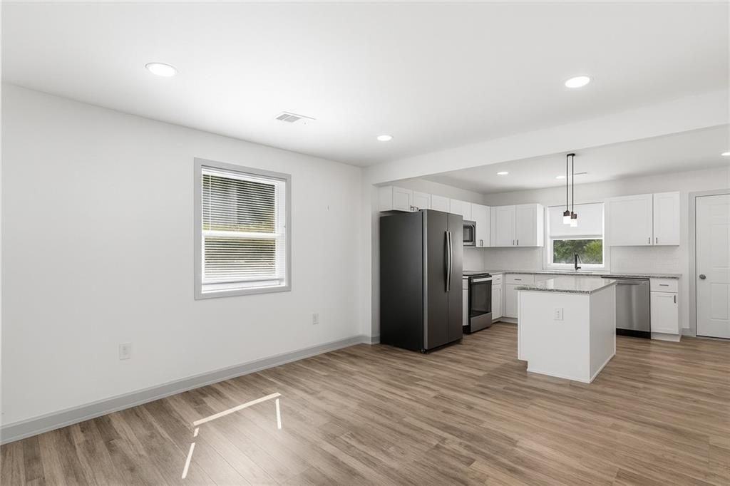 2178 Penelope St Nw - Photo 5 of 10