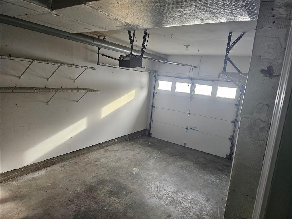 37 Lawton Brook Ln - Photo 5 of 18