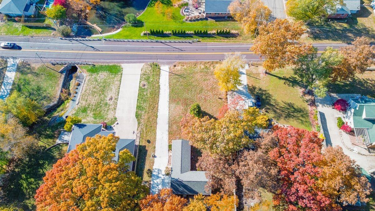 2060 N Morton Ave - Photo 3 of 21