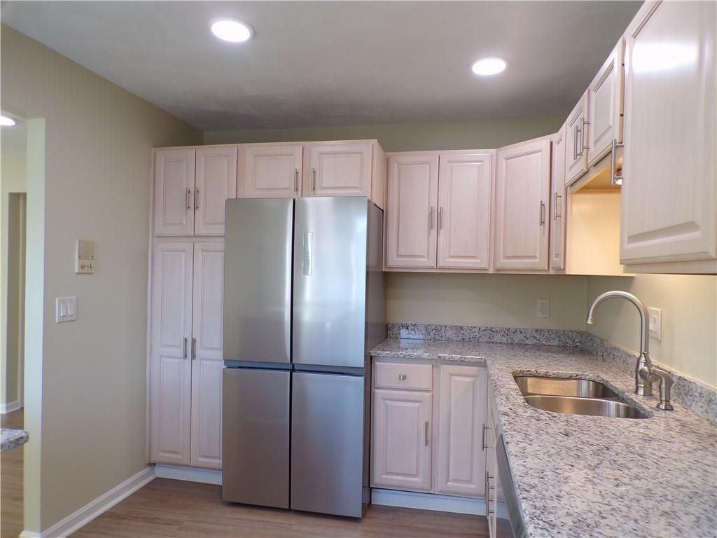 144 Edaville Ct - Photo 6 of 43