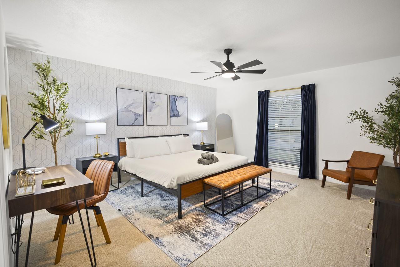 3410 Country Club Dr #NA - Photo 3 of 43