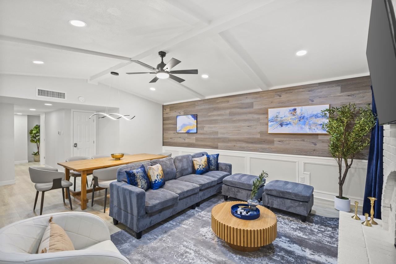 3410 Country Club Dr #NA - Photo 7 of 43