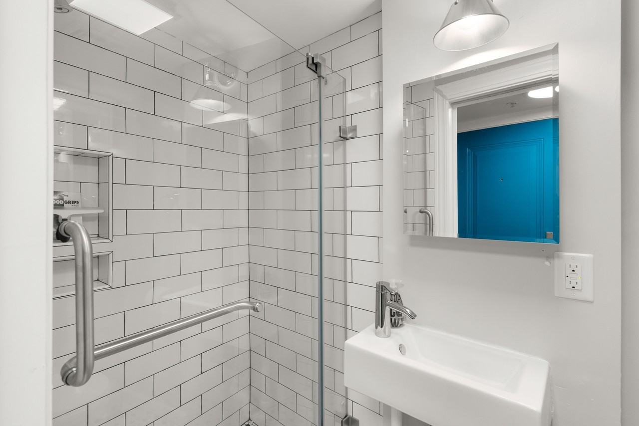 15 Snow Hill St #3 - Photo 4 of 21