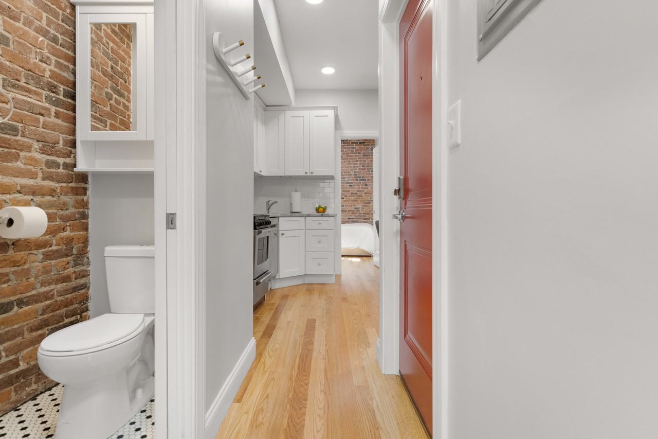 15 Snow Hill St #3 - Photo 7 of 21