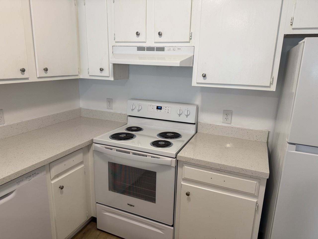 3377 Lodging Cir #C - Photo 4 of 11