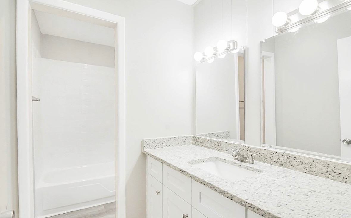 1315 Clermont Rd #NA - Photo 2 of 20