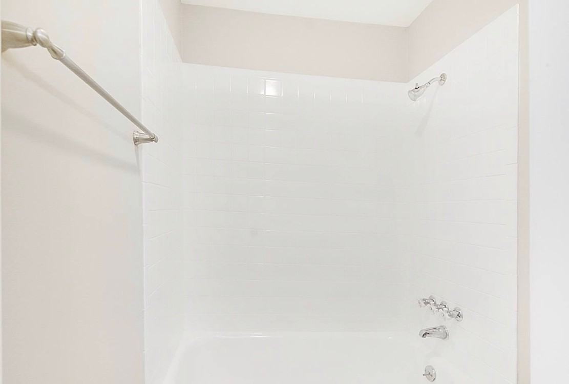 1315 Clermont Rd #NA - Photo 3 of 20