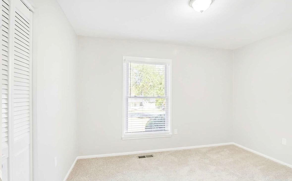 1315 Clermont Rd #NA - Photo 7 of 20