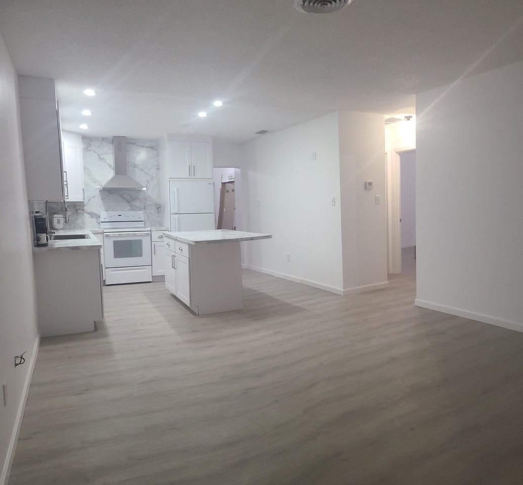 3031 Ne Savannah Rd #3031 - Photo 2 of 12