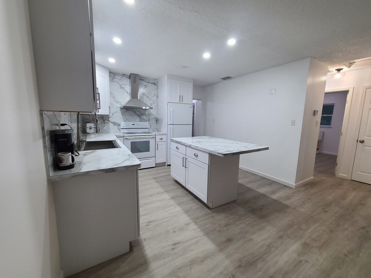 3031 Ne Savannah Rd #3031 - Photo 4 of 12