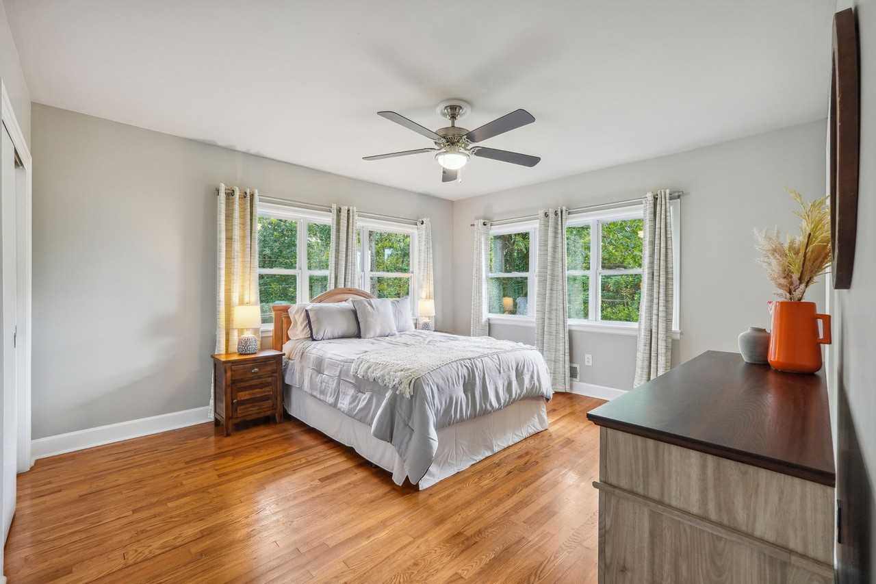 821 Lakemont Dr #NA - Photo 3 of 12