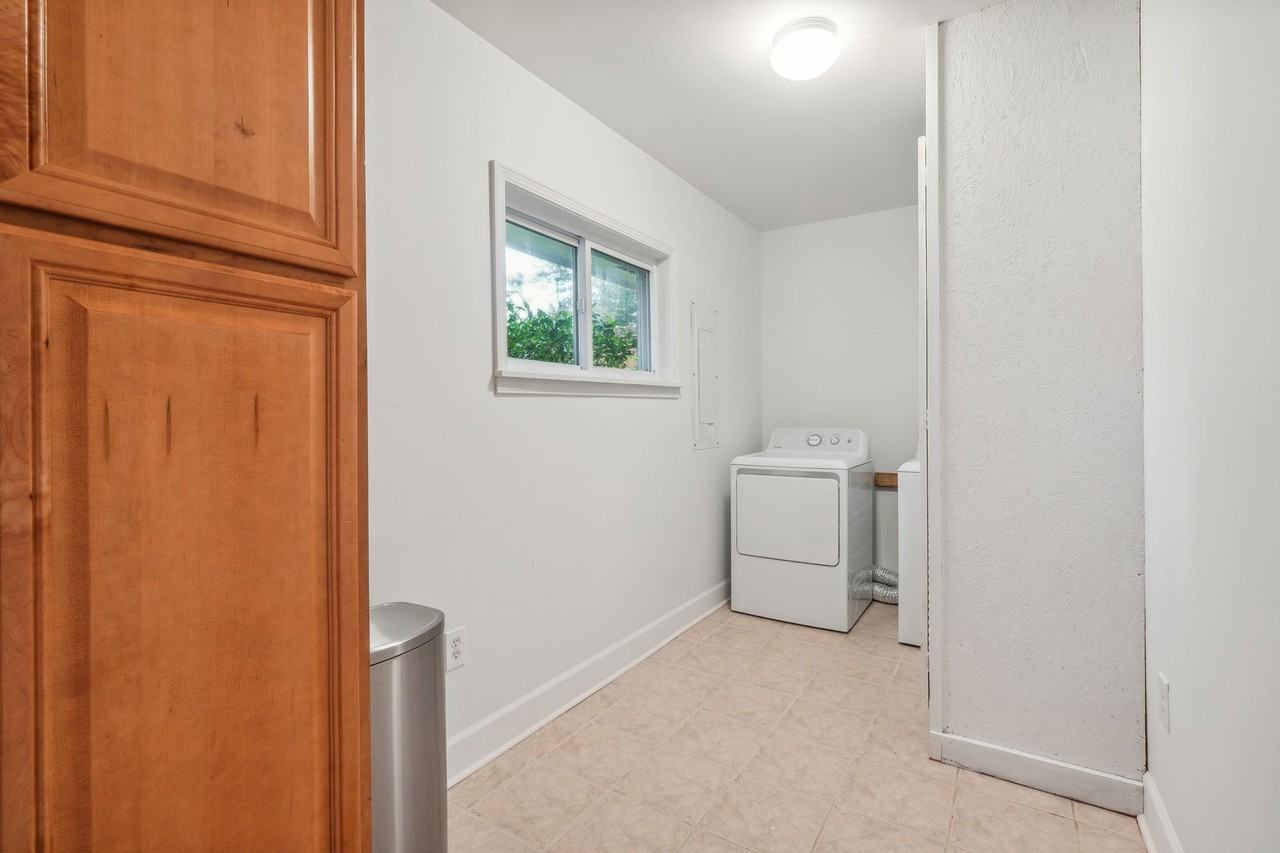 821 Lakemont Dr #NA - Photo 6 of 12