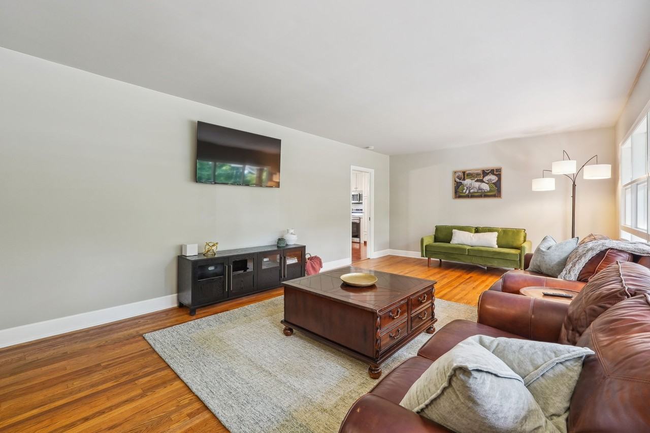 821 Lakemont Dr #NA - Photo 7 of 12