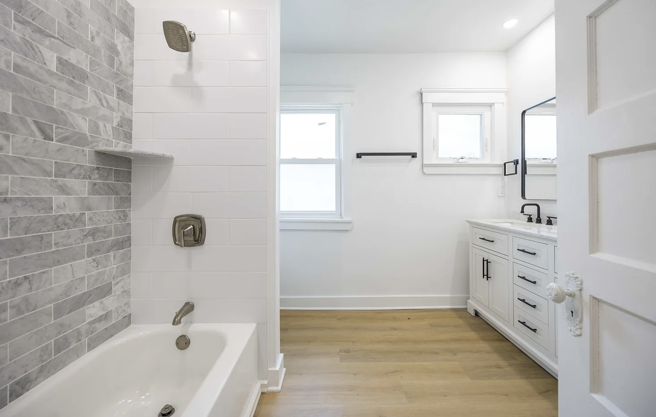 1496 E 107th St #NA - Photo 3 of 9