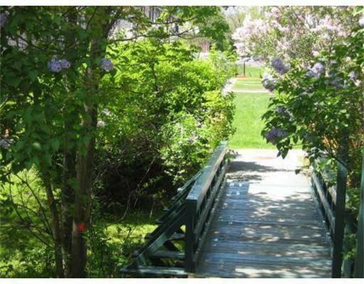 22 Kenmar Dr #206 - Photo 6 of 16