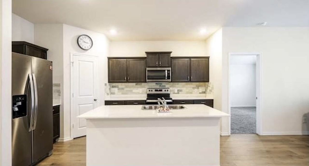 1305 Stuarts Forest Dr #NA - Photo 2 of 6