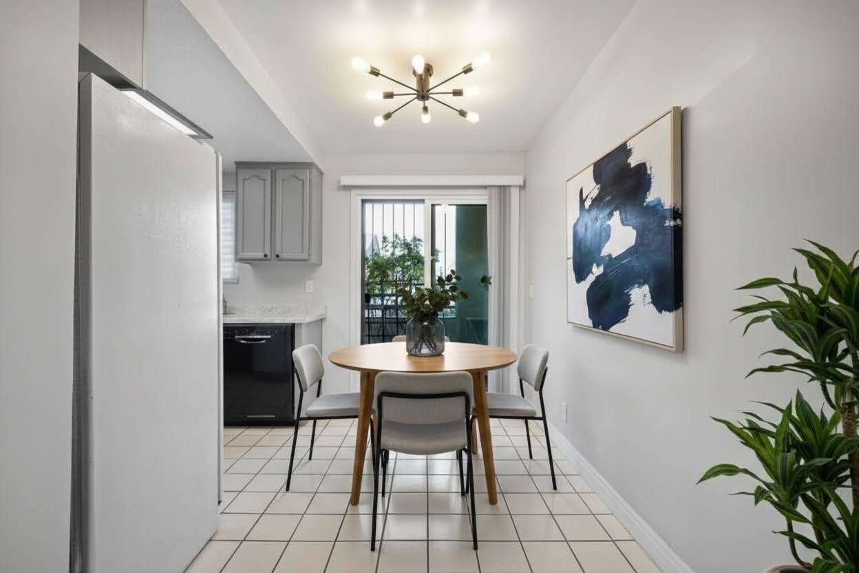 4055 W Rosecrans Ave #8 - Photo 4 of 20