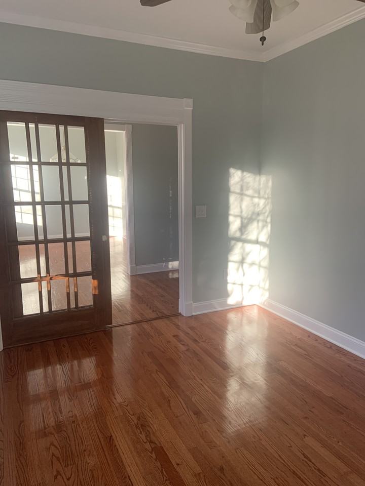 410 Chatham Forest Dr #NA - Photo 3 of 8